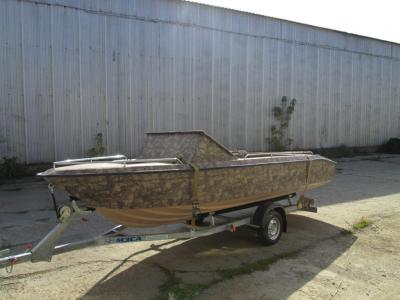 Стеклопластиковая лодка ТУНЕЦ 620
